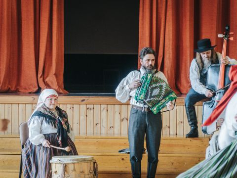 Latvijas Republikas Neatkarības atjaunošanas diena Amatas Kultūras namā