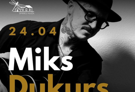 Mika Dukura solokoncerts Spāres muižā